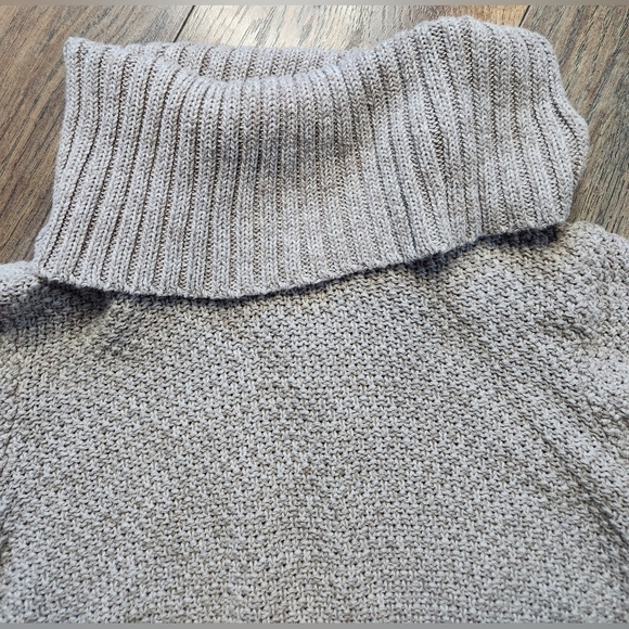 Hilary Radley light brown knit sweater Size M - Picture 6 of 8